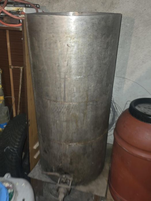 Голям кязан от неръждавейка 300л.