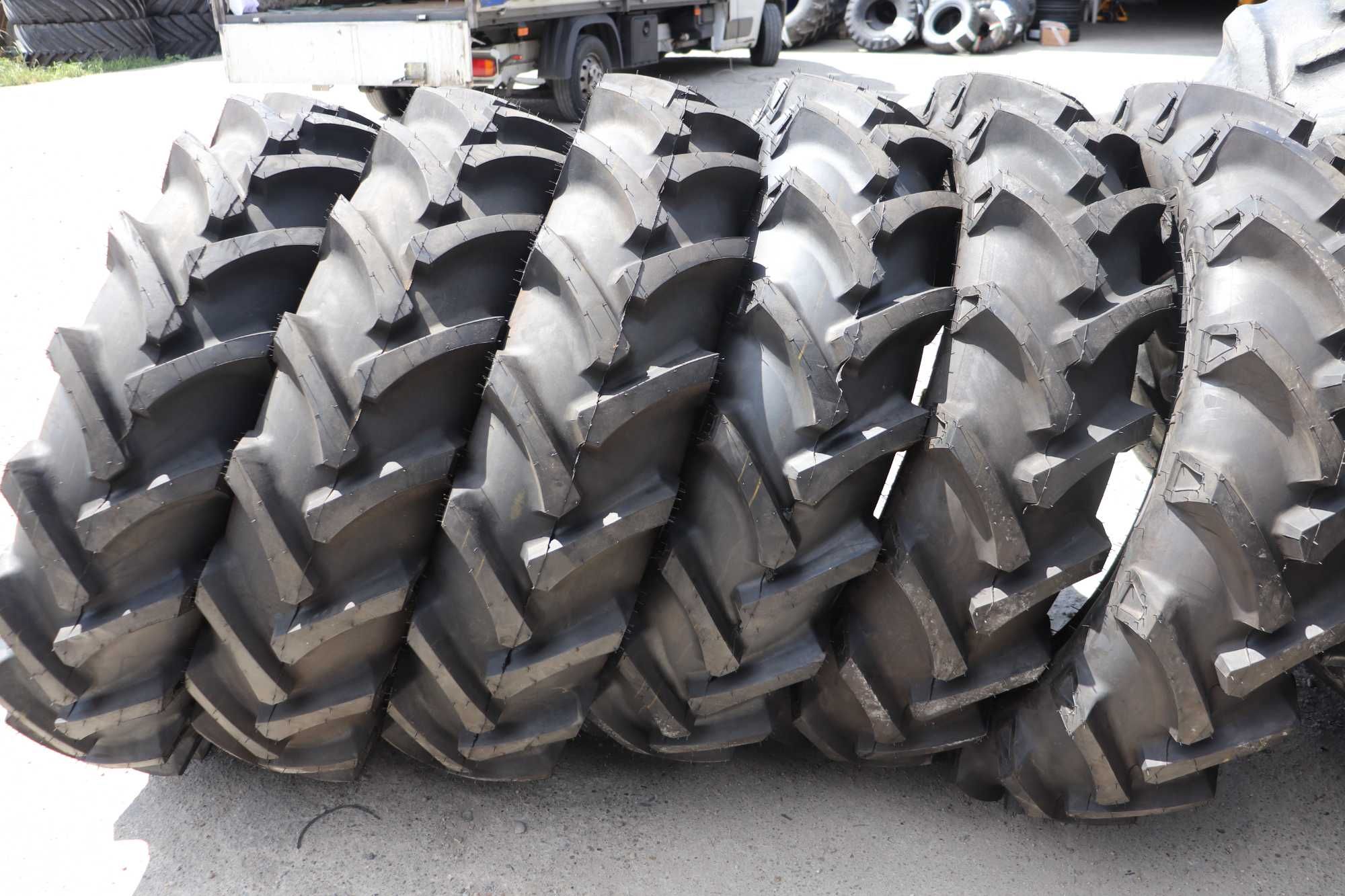 Anvelope noi marca ASCENSO 11.2-28 cu 8PLY cauciucuri pentru TRACTOR