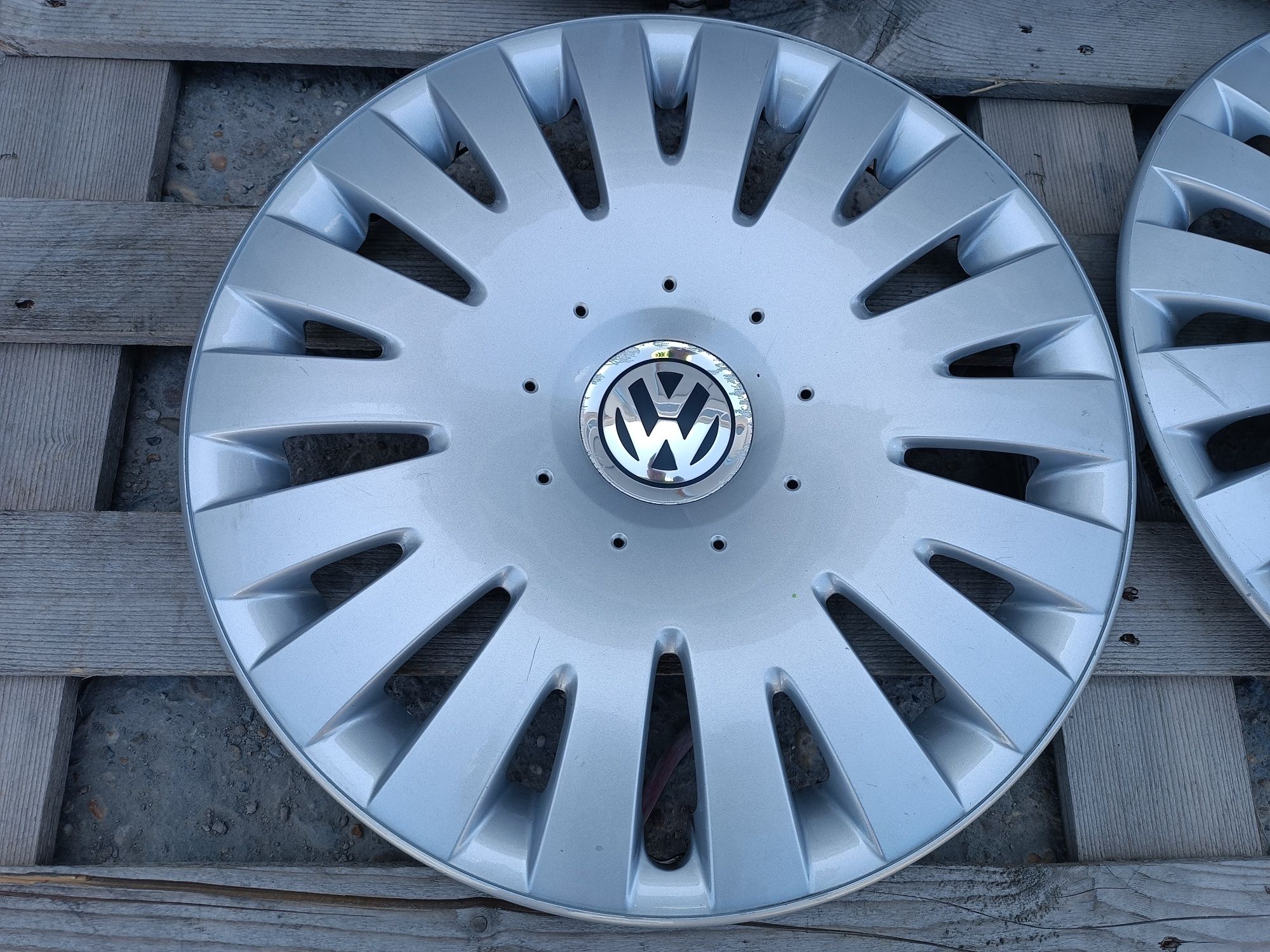 Оригинални тасове VW 16 цола