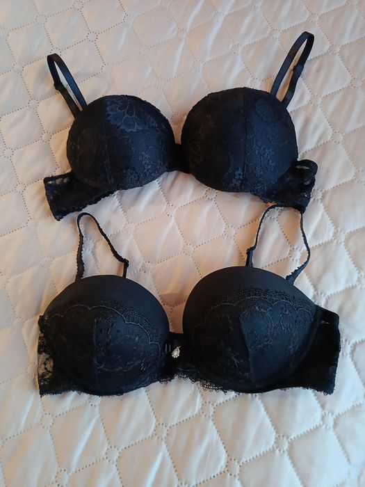 Сутиен - 2броя  размер 80B