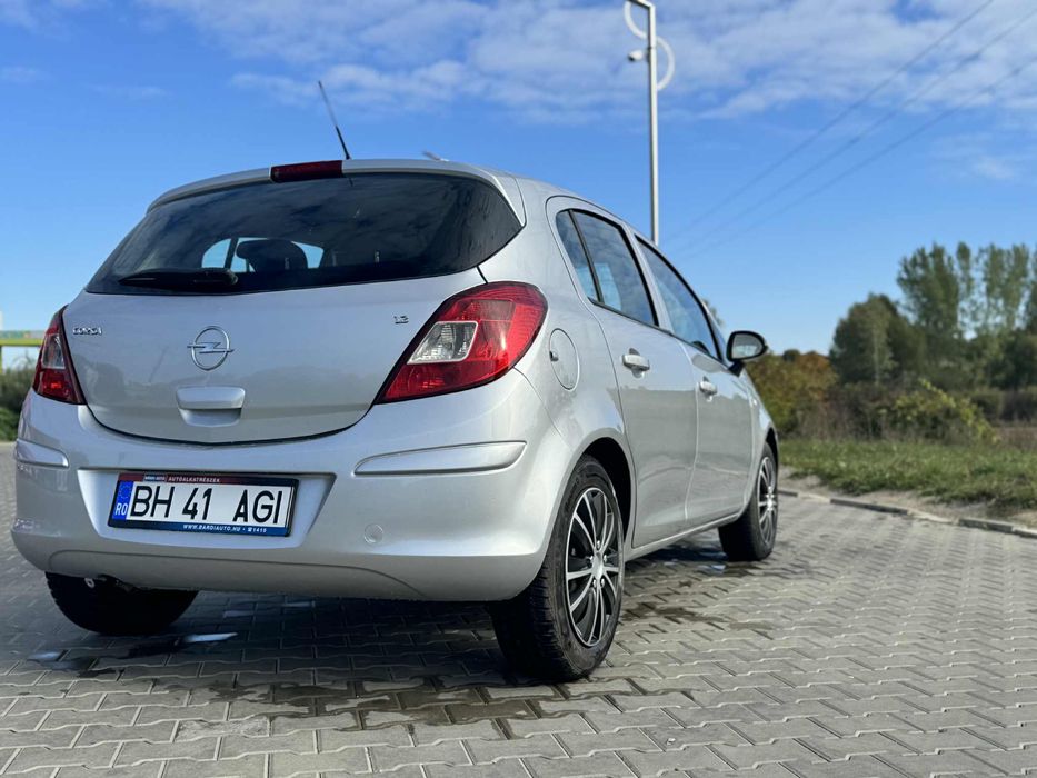 Opel corsa impecabil