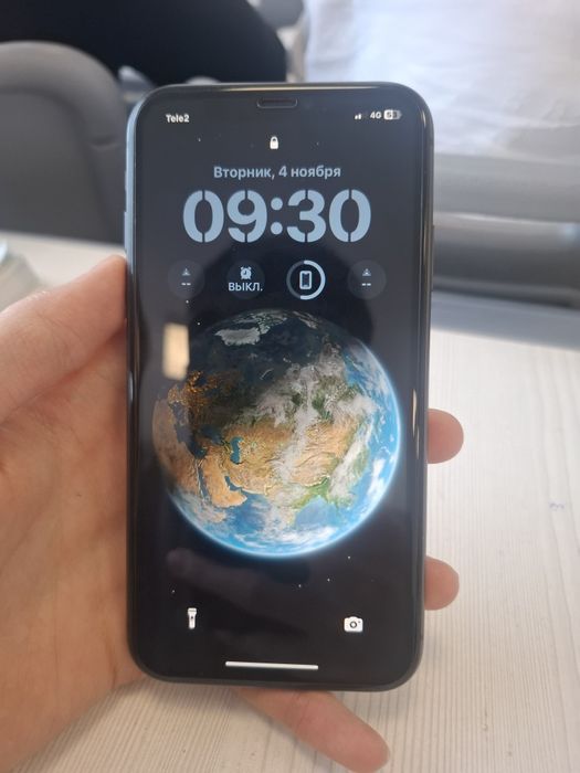 Продам айфон 11 128гб