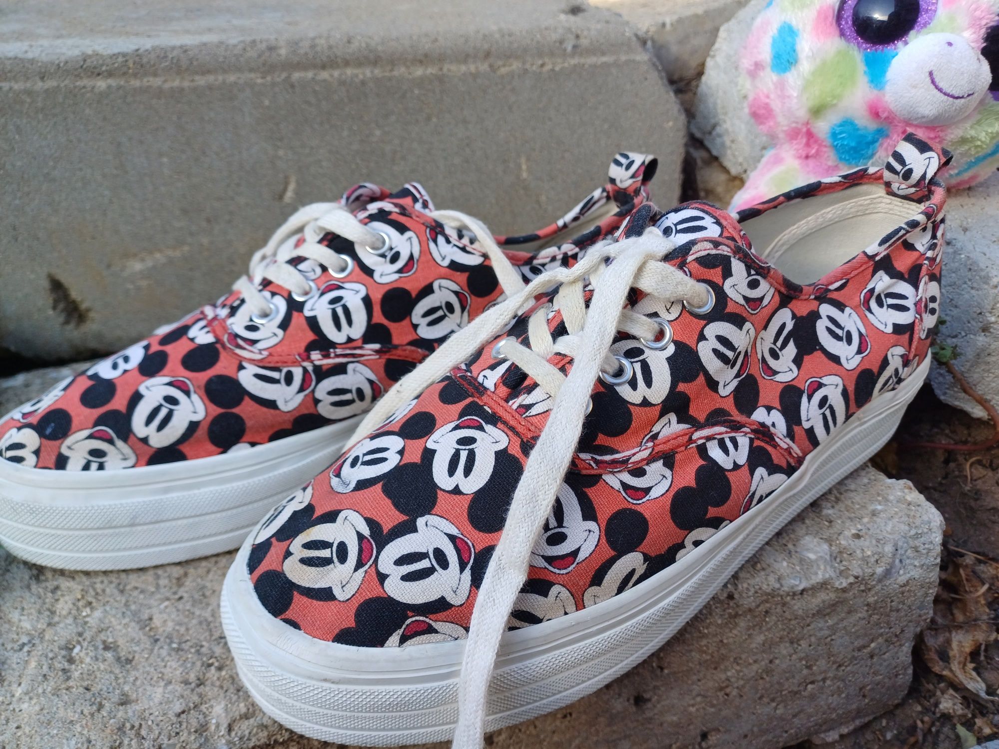 HM x Disney кецове с Мики Маус