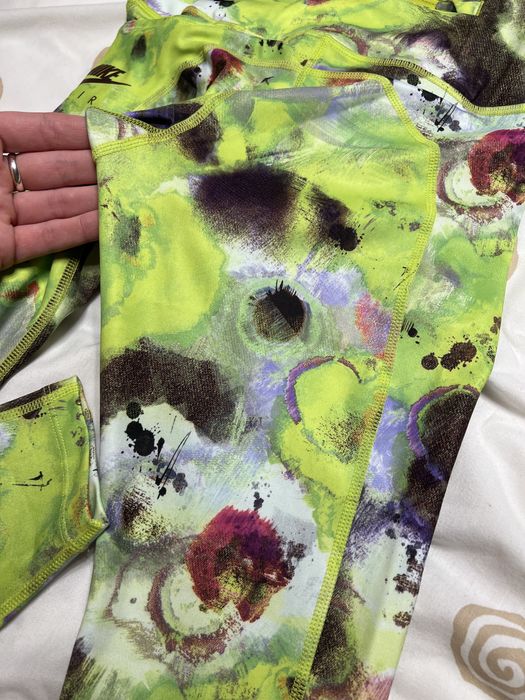 Nike спортен клин НОВ оригинален!!!