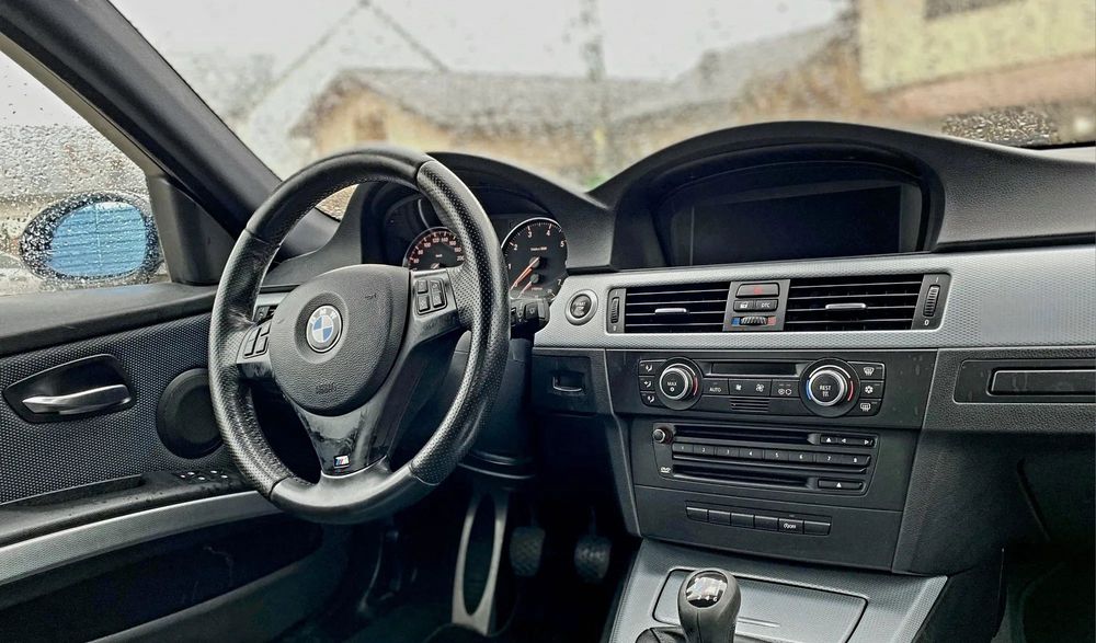 BMW e90 2008 pachetM