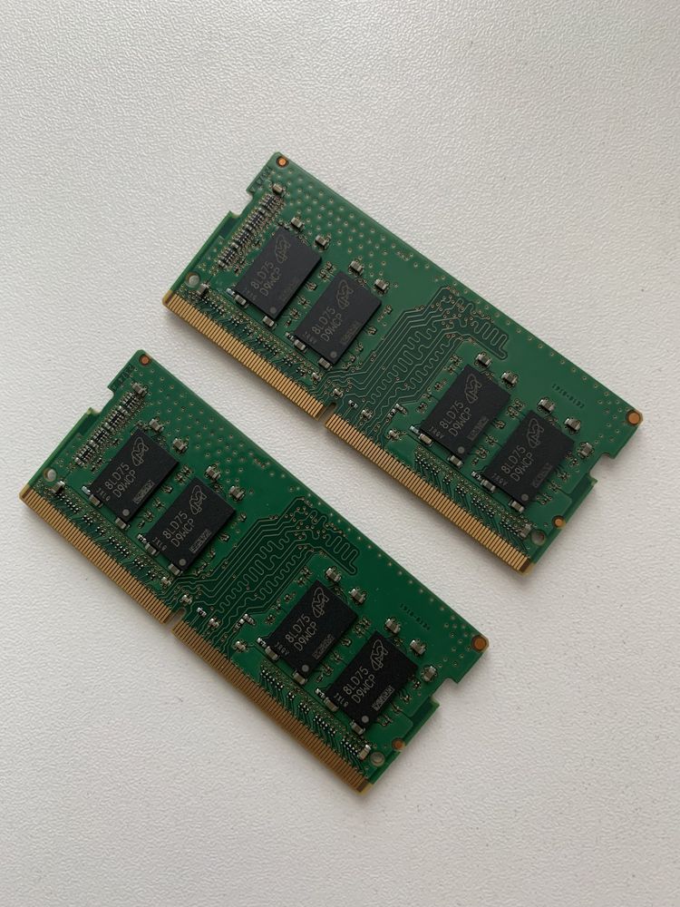 Vând rami DDR4 16gb