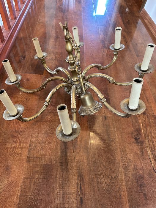 Candelabru antic vintage retro din bronz masiv alama 8 brațe lustra