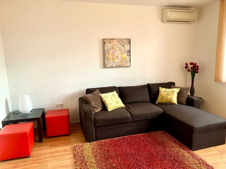 Давам под наем голям 2-стаен на в зона Б-17 без комисионни