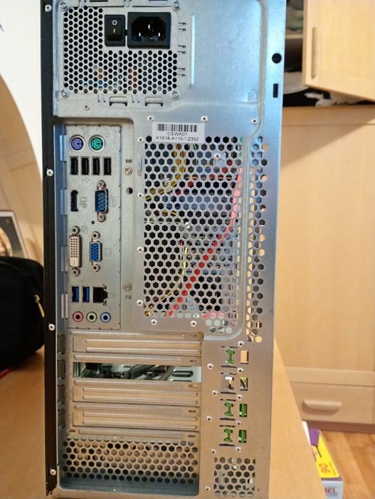 Vând PC intel i7 4770 3.4ghz ,16gb RAM DDR3, ssd 240 Gg nou