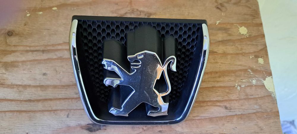 Продавам части за Пежо 307, модел 2004-2006