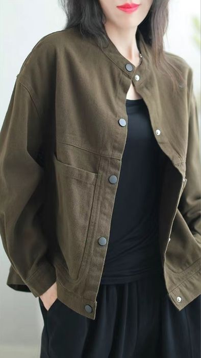 Курточка  тонкая женская , цвет хаки