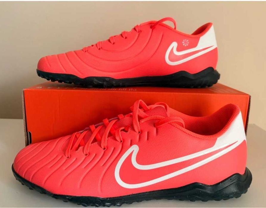Стоножки NIKE Legend 10 UK 11