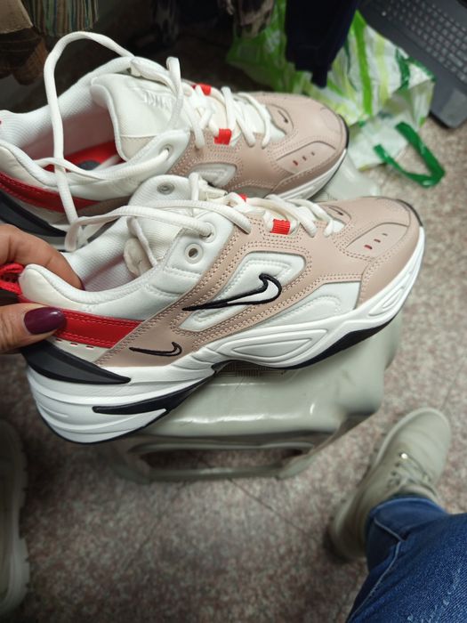 Маратонки дамски NIKE