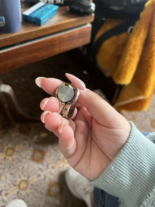 Пръстени - часовници