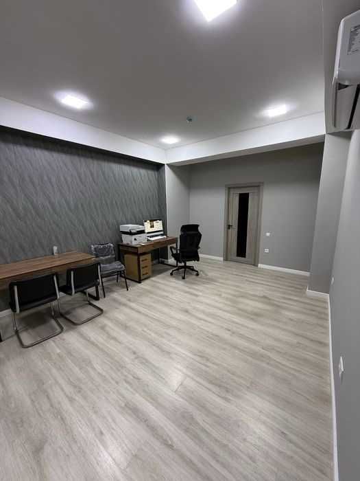 Сдаётся коммерческое помещение 45 м² в центре, метро Бий, евро ремонт
