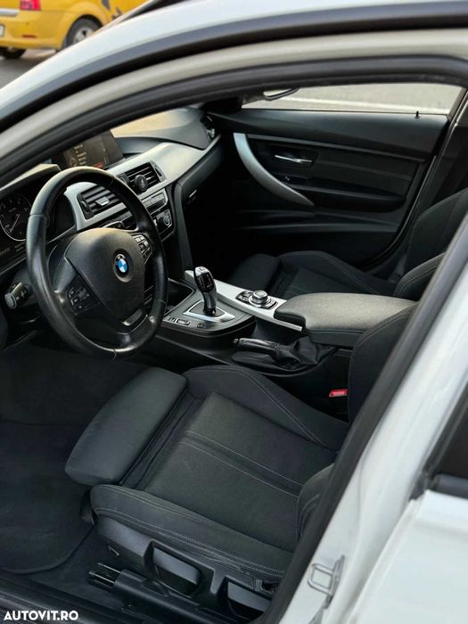 BMW Seria 3 318d Aut