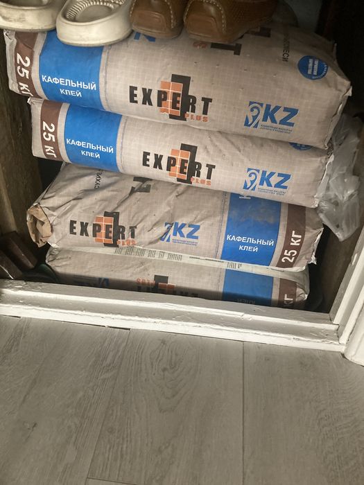 Кафельный клей експерт