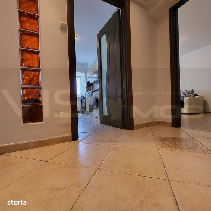 Apartament 2 camere, zona de jos