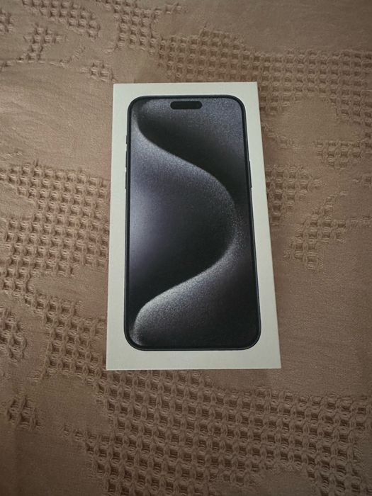 Продам iphone 15 pro max 256