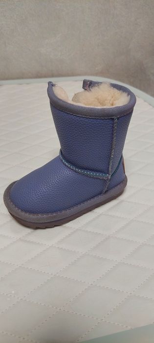 Продам зимние сапожки