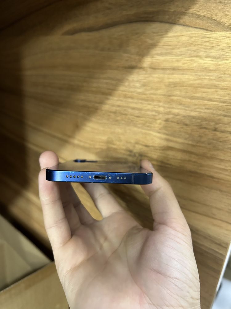 Iphone 12 naxtga va nasiyaga beriladi