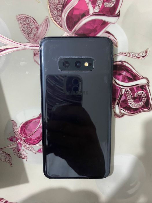 Самсунг С10е сатылады состояние жаксы