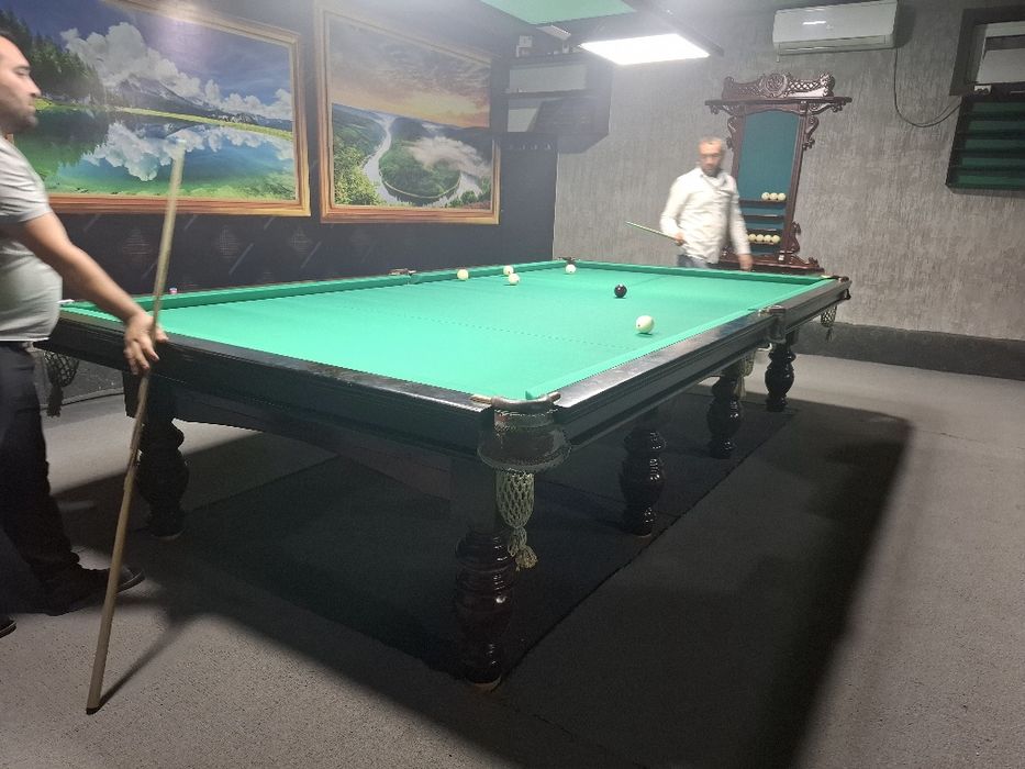 Bilyard stol sotiladi grafit temr bort