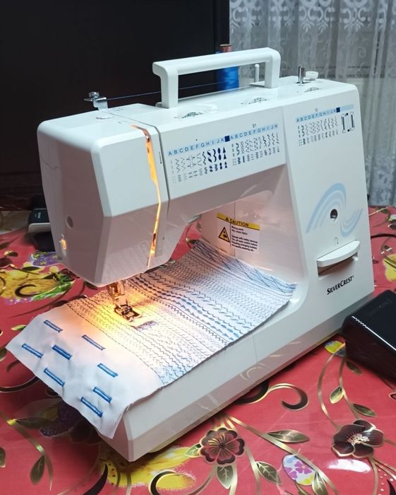 Vând mașina de cusut silvercrest made în Germania