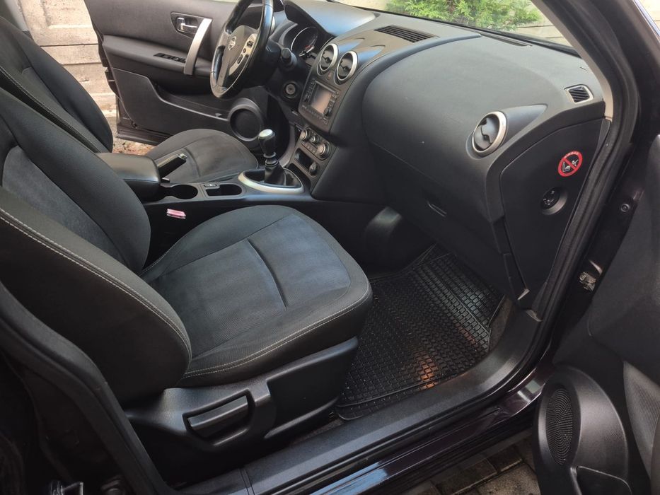 Nissan Qashqai/1.5 diesel//Euro5//Navi,panoramic
