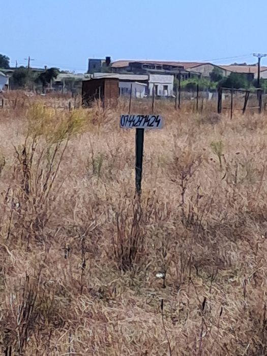 Vând lot teren 350mp Năvodari / vând lot 25000 mp Limba Oii