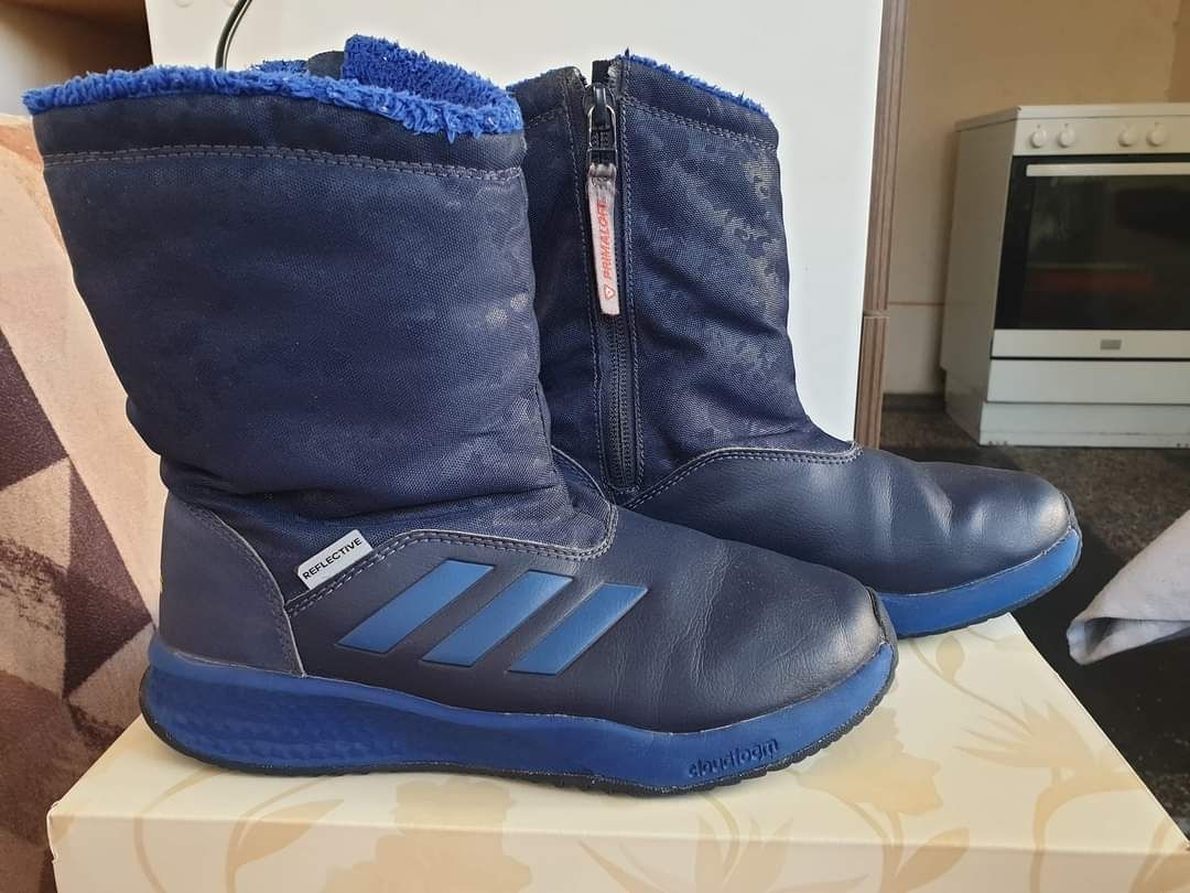 Детски оригинални ботуши.  Adidas