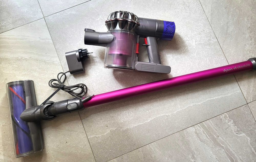 Безжична прахосмукачка Dyson V6