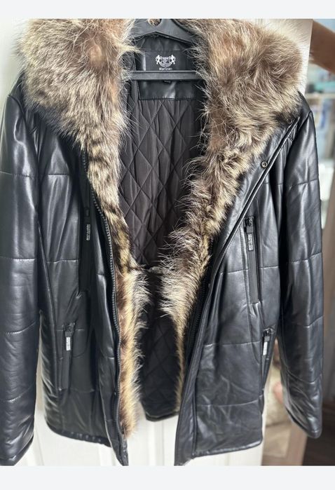 Продам мужскую куртку новый