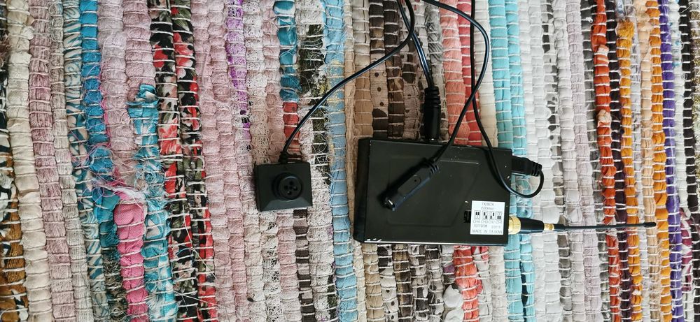 Nasture cu camera video si microfon spy