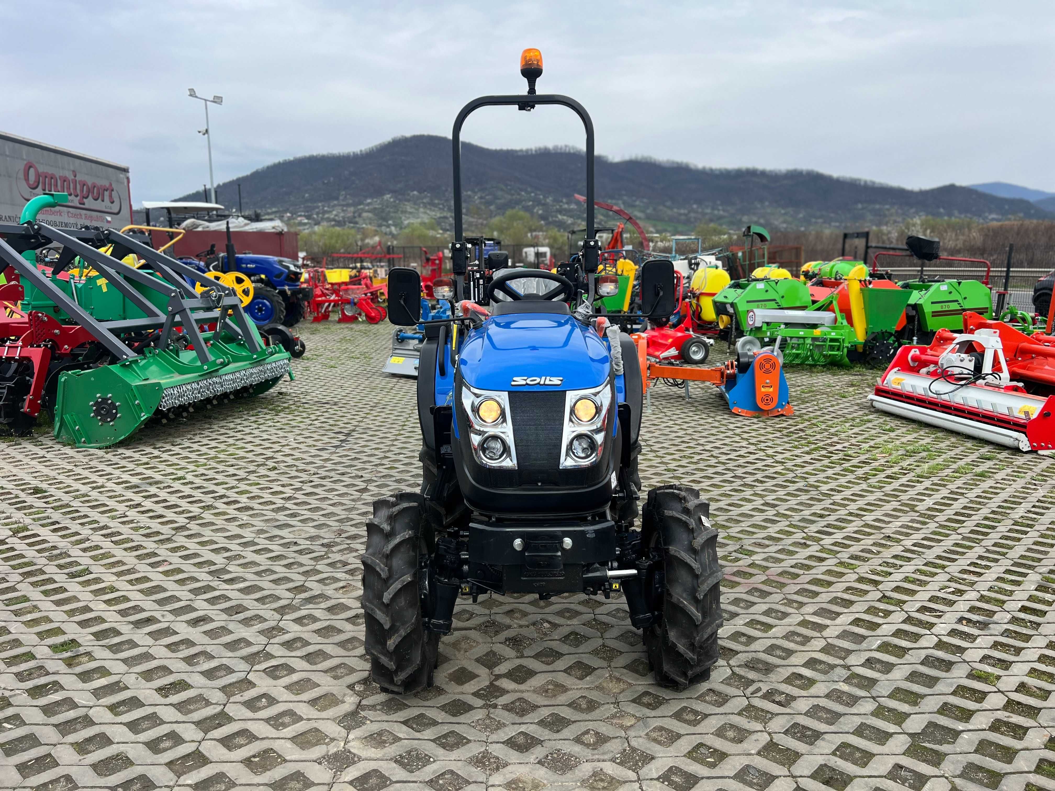 Tractor Solis NOU 26 CP fara cabina tractor 4x4 Solis AGRAMIX