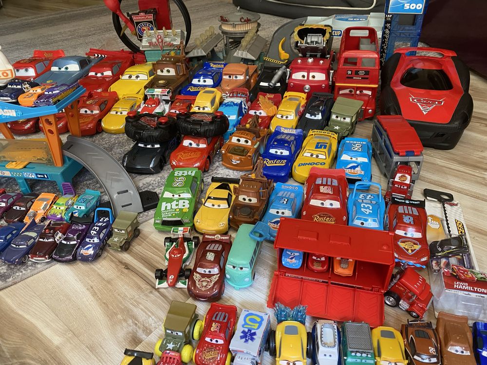 Jucarii disney cars