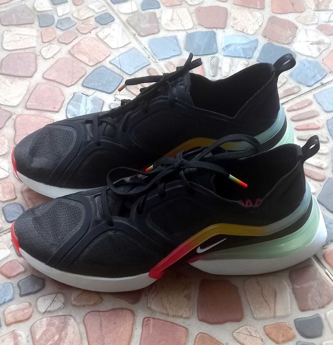 Nike W Air Max 270 XX