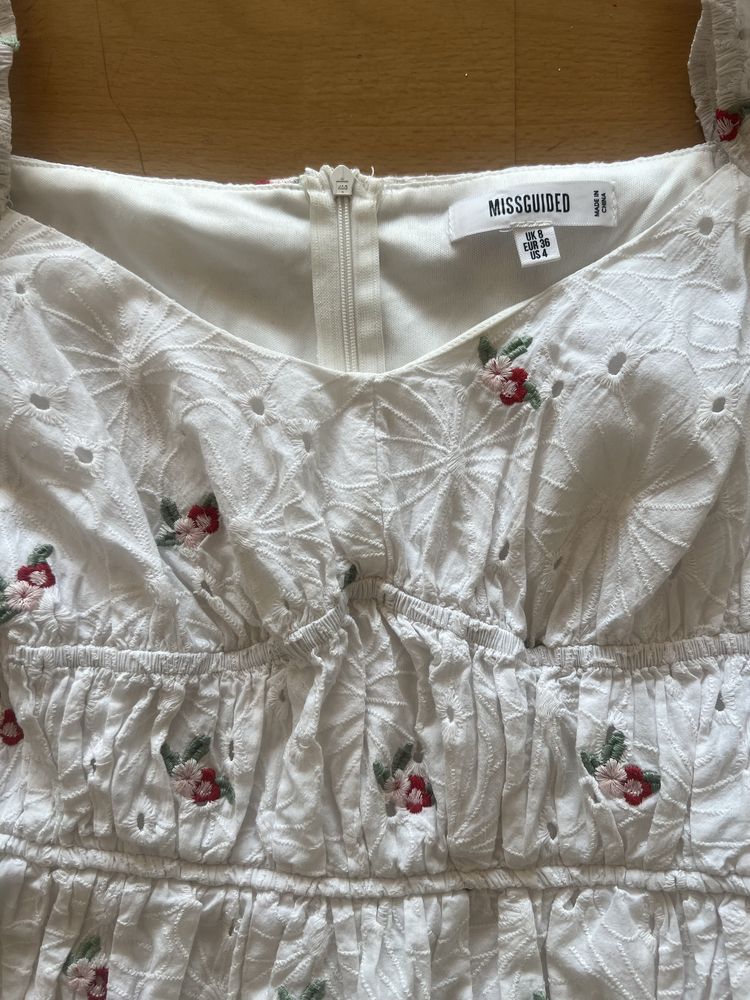 Рокля Missguided, 36 номер