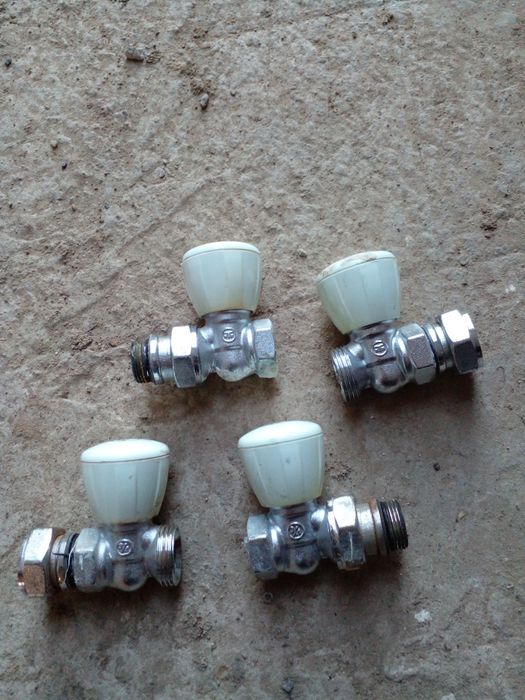 Клапан крайник .