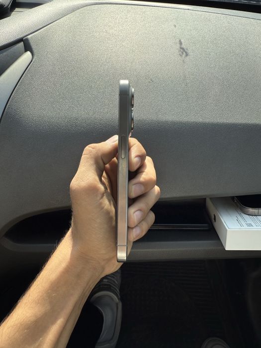 Iphone 15 pro сотилади