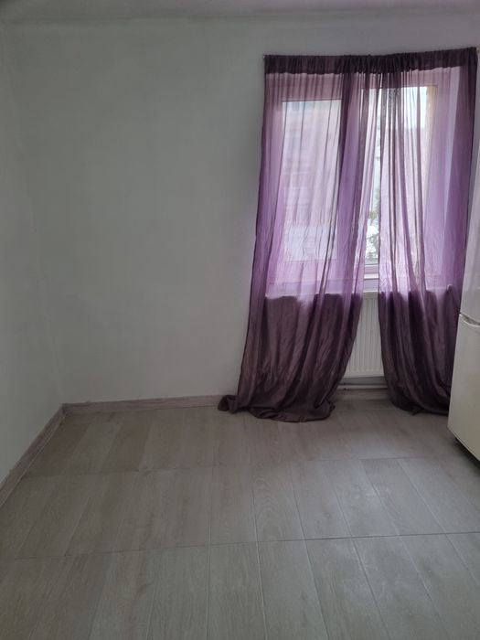 Apartament de închiriat