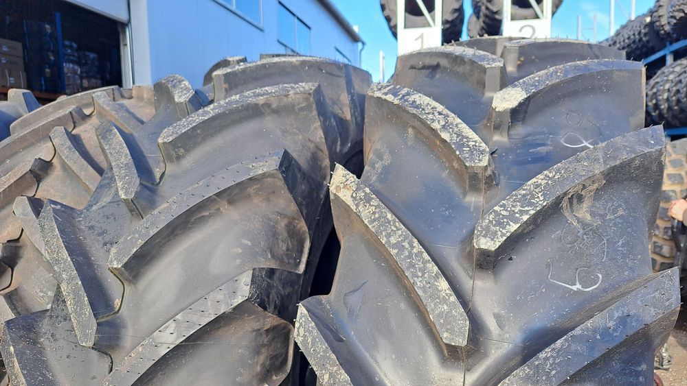 Anvelope noi MICHELIN 650/75R32 MACHXBIB cauciucuri combina John Deere