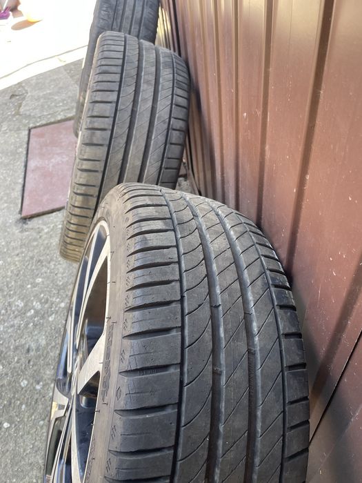 Vand 3 jante brescia golf 8 gti r 18