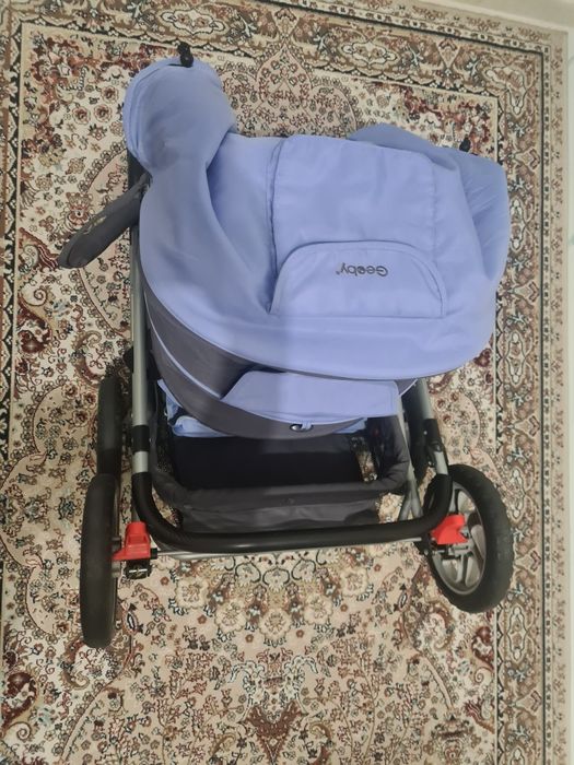 Продам коляску хорошего состояние