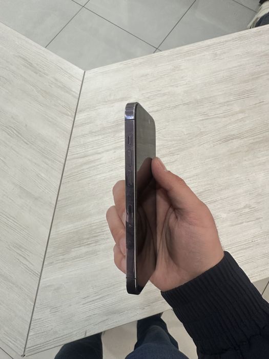 Iphone 14 pro Purple