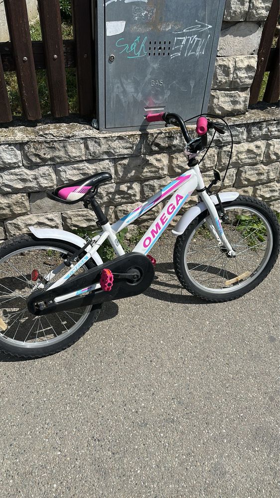 Bicleta Omega fete 20 inch