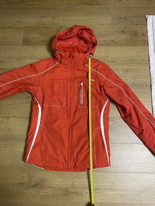 Geacă schi impermeabilă damă, călduroasă, corai, marime 36