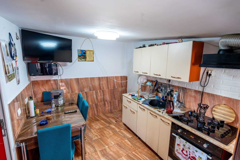 Casa individuala - 4 cam. Util 120mp. Teren 890 mp