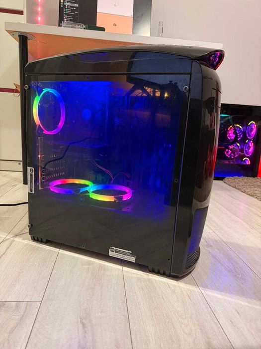 PC i5-8400, 16GB RAM, GTX 1650 SUPER, 500GB SSD