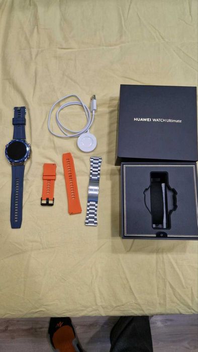 Huawei Watch Ultimate - отличен